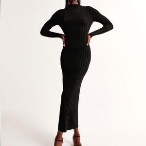 Like New Ribbed Mockneck Sweater Dress Black